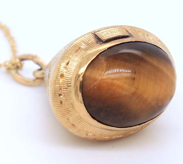 Vintage 18kt Yellow Gold Tiger's Eye Fob Pendant on Chain