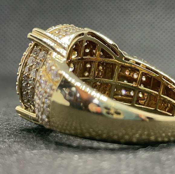 14K YELLOW GOLD MENS CHAMPIONSHIP STYLE RING WITH 4.50 CARATS T.W.