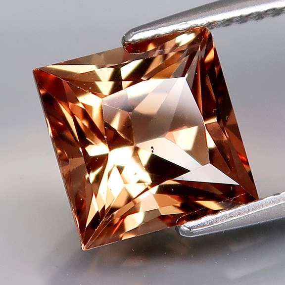 AAA 3.78ct eye clean radiant princess cut Imperial Topaz
