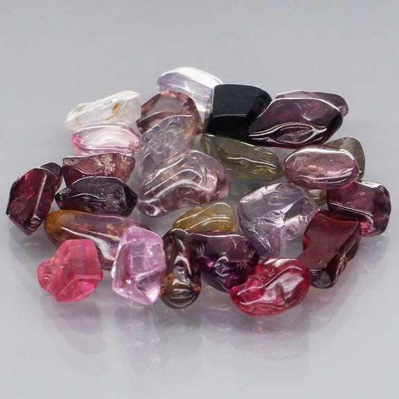 Superb 17.64ct collection of free form Spinels