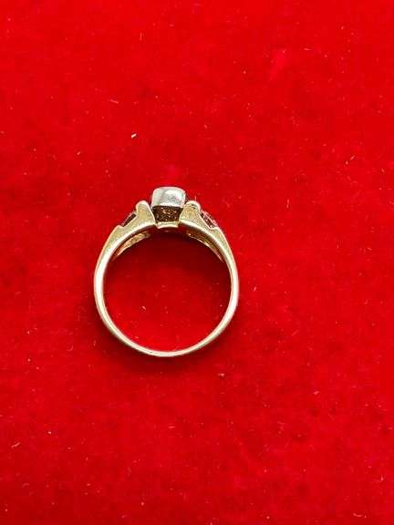 CERTIFIED BRAND NEW 14K GOLD AND DIAMOND RING