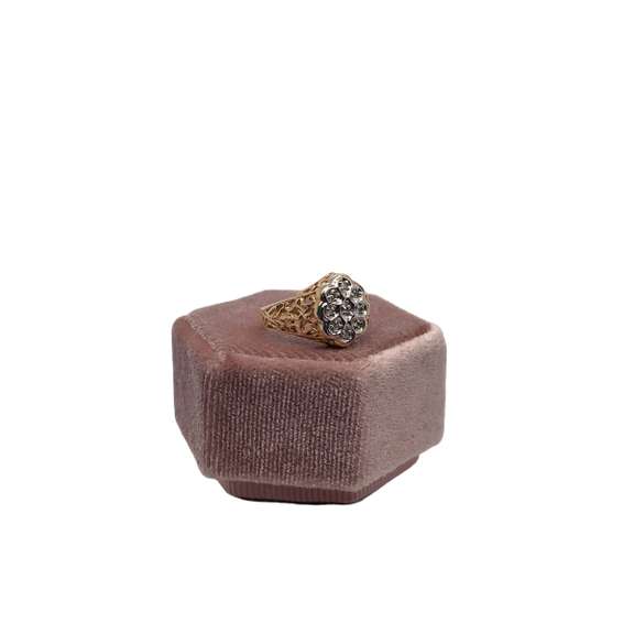 10K YELLOW GOLD FLOWER RING WITH DIAMONDS