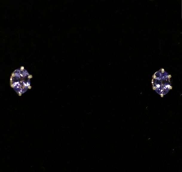 Sparkling Unheated Tanzanite stud earrings