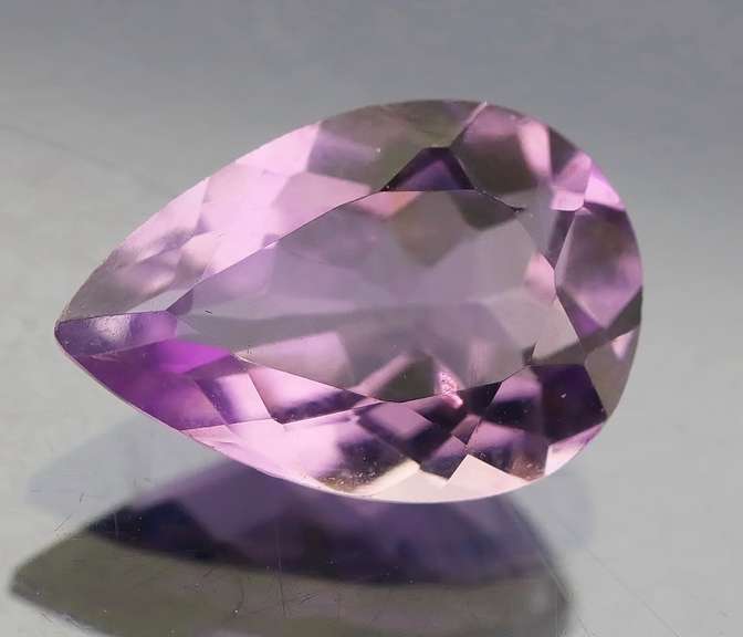 Glistening 3.06ct pear cut violet Amethyst