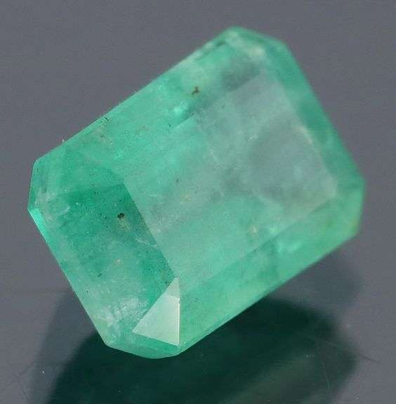 Amazing 2.99ct unheated Zambian Emerald