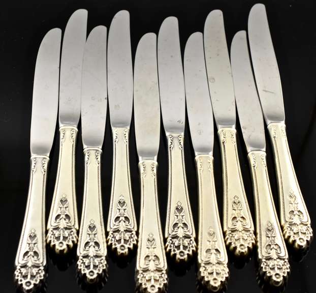 Estate Intenational Queen's Lace Service for 10 Sterling Flatware