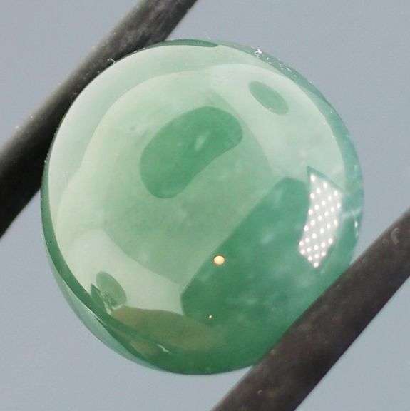 Really cool 15.25ct real Burma Jadite Jade