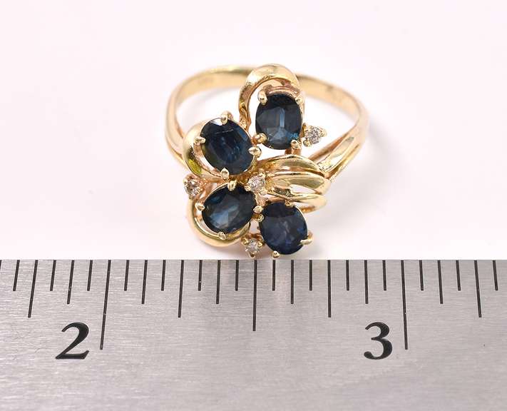 Sparkling Blue Sapphire Ring In 14K Yellow Gold