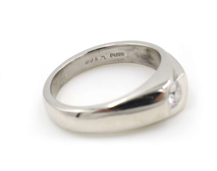 Majestic Platinum Diamond Solitaire Ring
