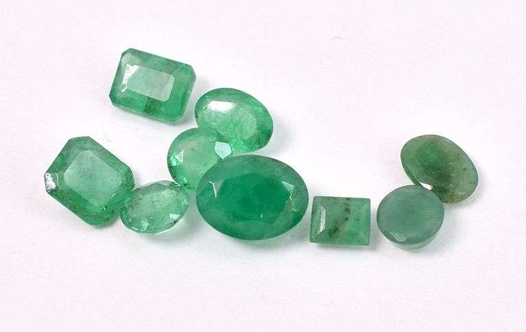 Emerald Gems From Pre-Owned Jewlery