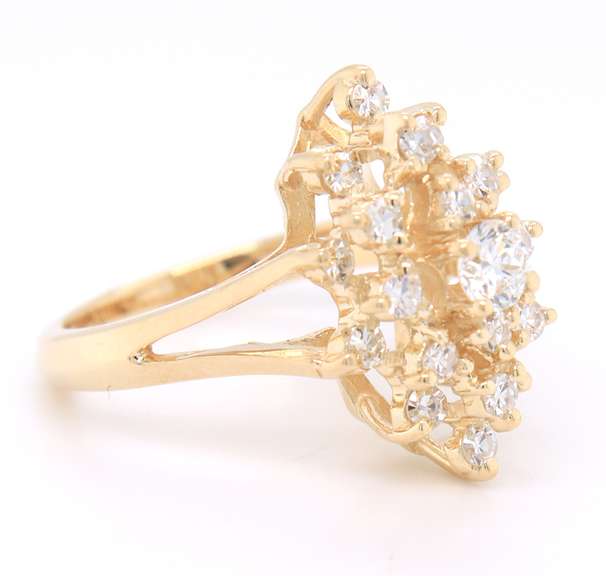 Gorgeous Yellow Gold Diamond Cluster Ring