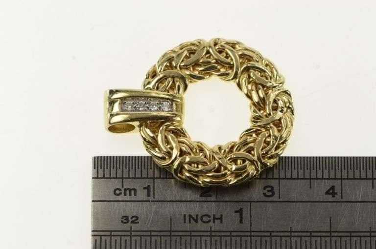 14K Yellow Gold Byzantine Link Round Circle Diamond Bar Pendant