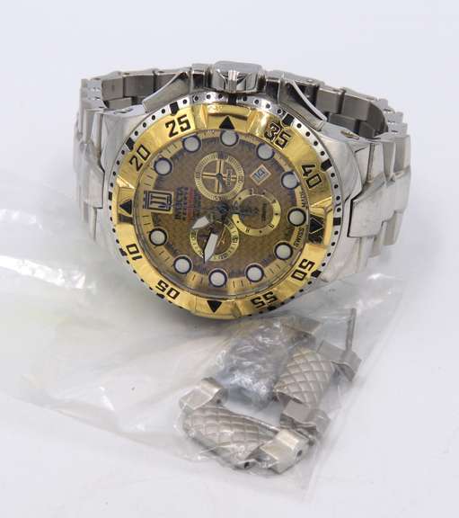 Invicta Limited Edition Chronograph 200MT Men's Watch