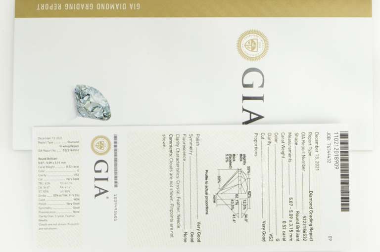 GIA 0.52 Ct round Brilliant Cut G Color, VS2 Clarity Diamond