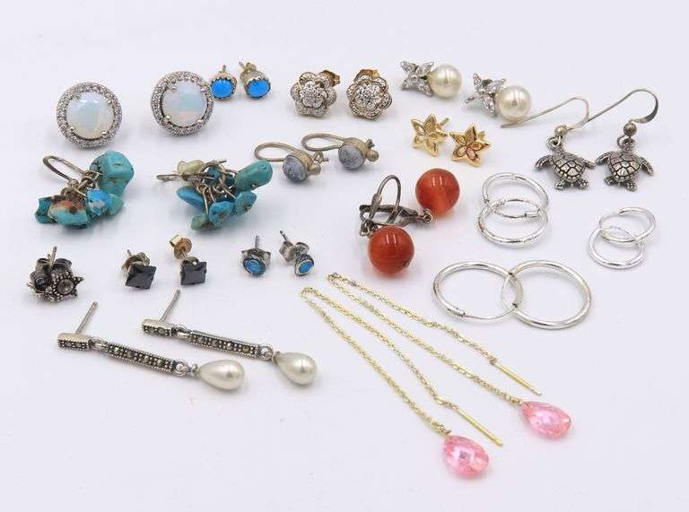 Group Lot of Vintage 925 Sterling Silver Earrings