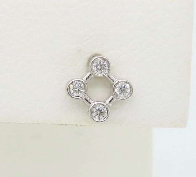 18k White Gold Clover Diamond Earrings