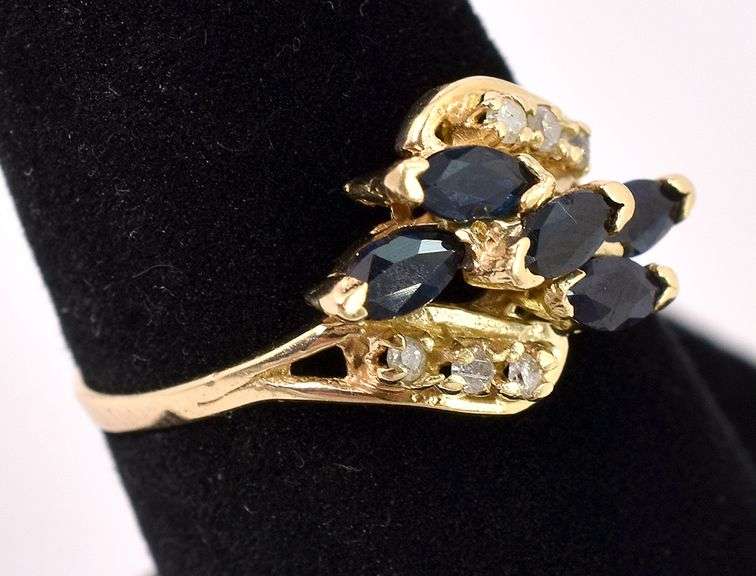 Divine Blue Sapphire And Diamond Ring In Yellow Gold