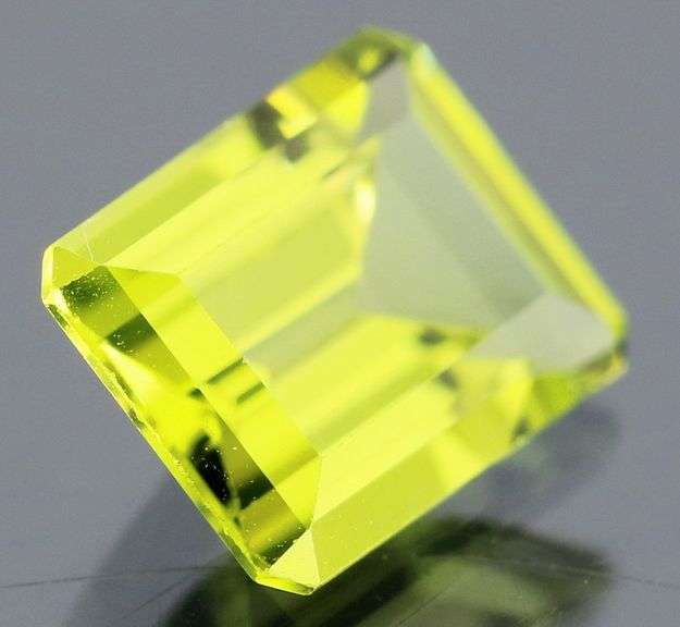 Great 1.48ct apple green Peridot