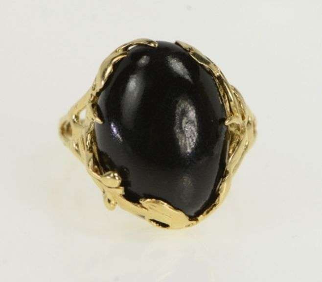 14K Yellow Gold Sim. Black Onyx Ornate Leaf Vine Vintage Ring