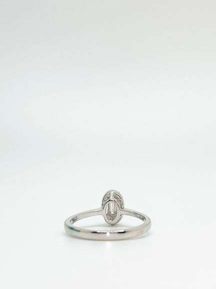 Illustrious Diamond Cluster 18k White Gold Ring