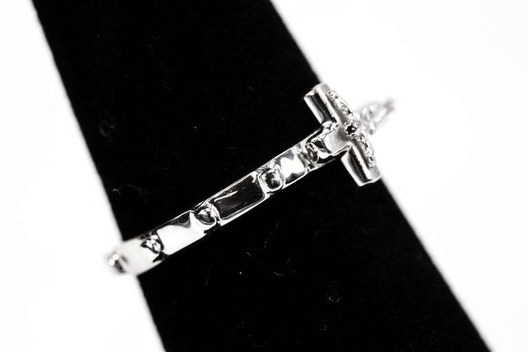 14k White Gold Cross Ring Size 5