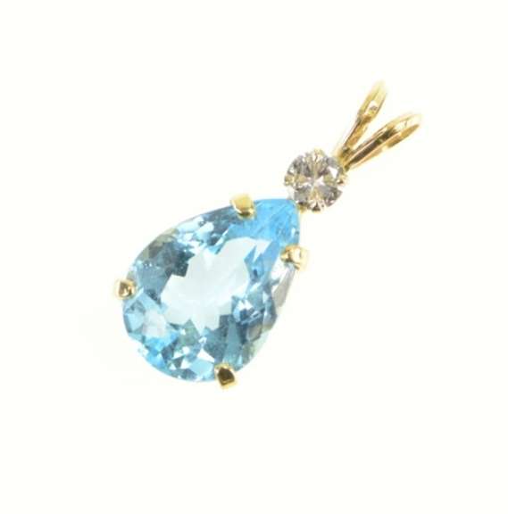 14K Yellow Gold 11.45 Ctw Pear Blue Topaz Diamond Cluster Pendant