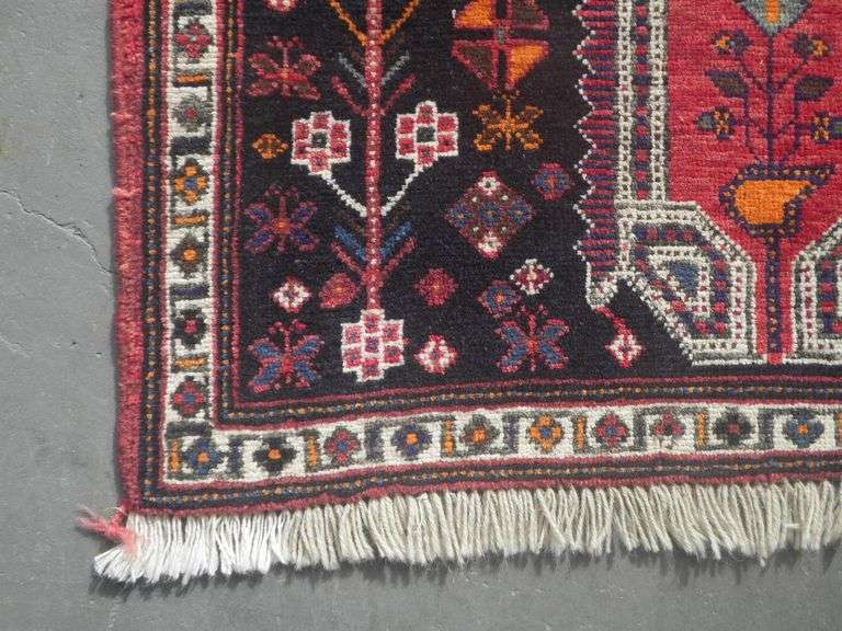 Authentic Persian Shiraz 1.6x2.6