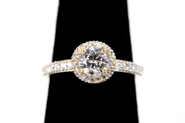 10k Yellow Gold Round Solitaire Halo Wedding Engagement Ring Size 7