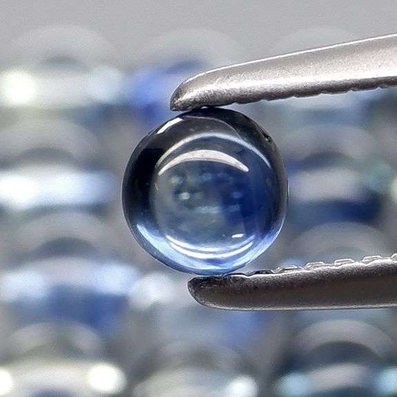 Glistening 4.75ct heated only Sapphire cabochon set
