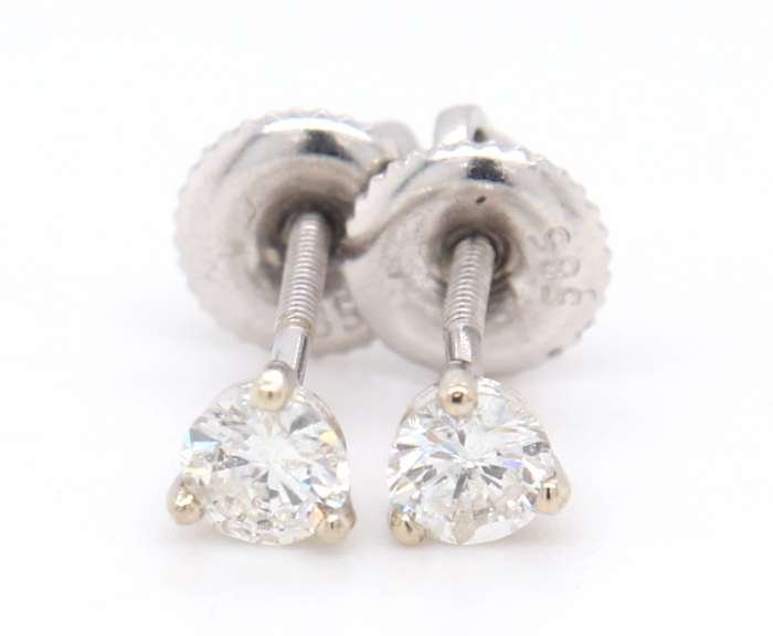 Dazzling Round Brilliant Cut Diamond Stud Earrings