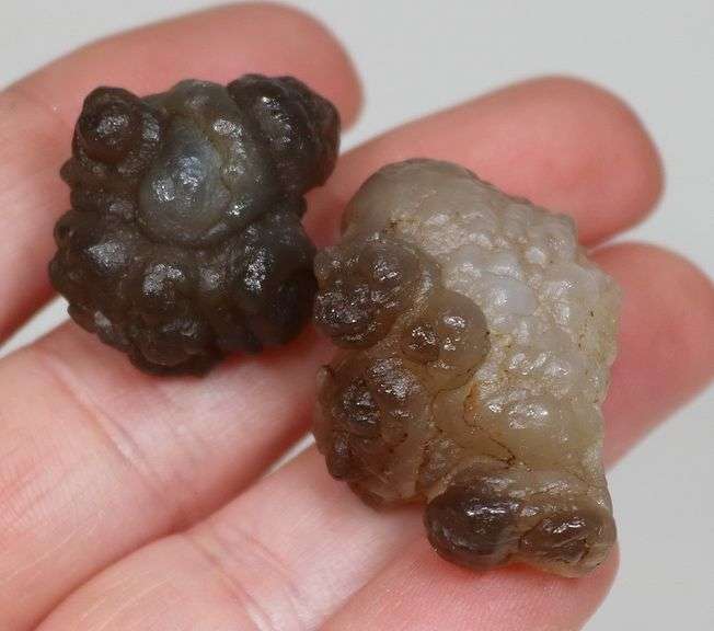Unique 109ct Smoky Grape Agate pair