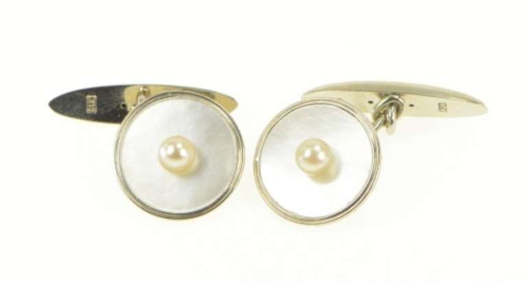 18K White Gold Mikimoto Art Deco Mother of Pearl Classic Cuff Links