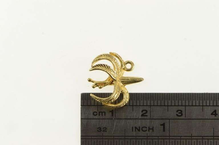 14K Yellow Gold Corpse Flower Botanical Nature Motif Charm/Pendant