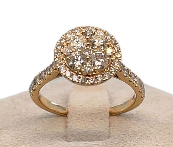 14K YELLOW GOLD ENGAGEMENT RING WITH DIAMONDS