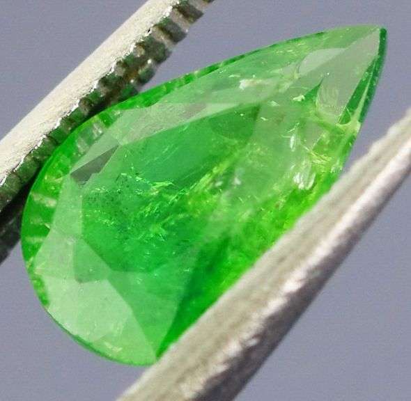 Rare 1ct untreated Tsavorite Garnet