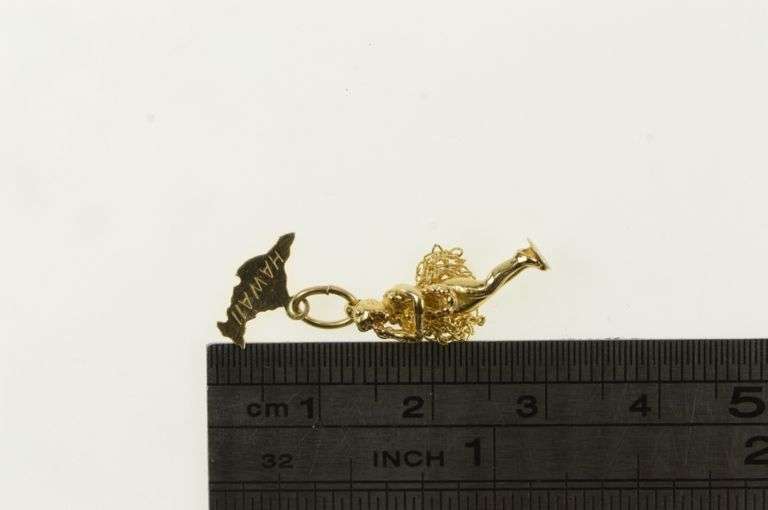 14K Yellow Gold 3D Articulated Hawaii Hula Souvenir Charm/Pendant
