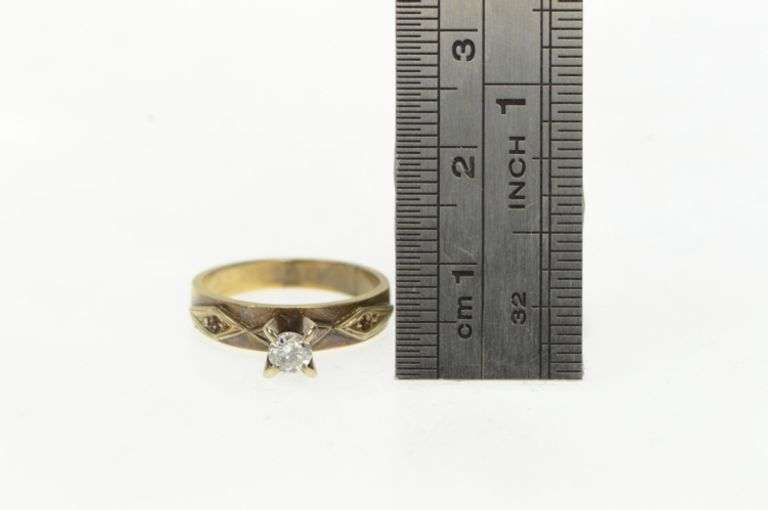 14K Yellow Gold 0.18 Ct Art Deco Diamond Solitaire Engagement Ring