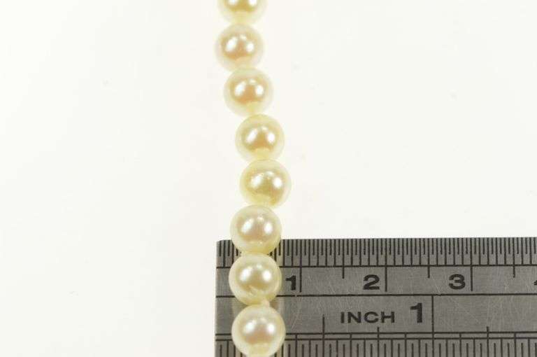 14K Yellow Gold 6.2mm Classic Retro 1950's Pearl Strand Necklace