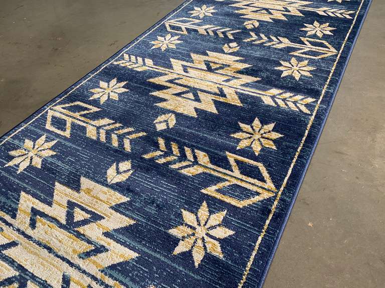 Stunning 10' Runner