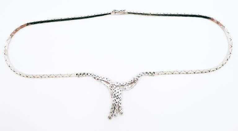 Avant Garde Vintage Lady's 18k White Gold Diamond Necklace