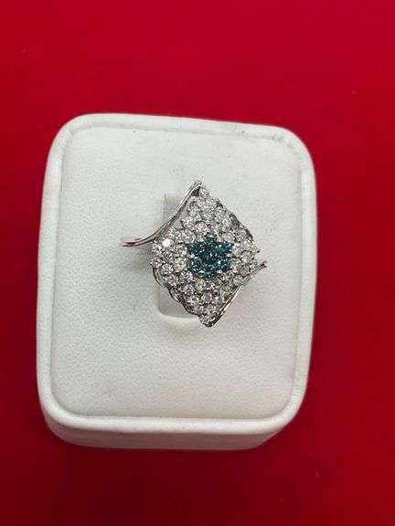 CERTIFIED BRAND NEW 14K WHITE GOLD AND DIAMOND RING