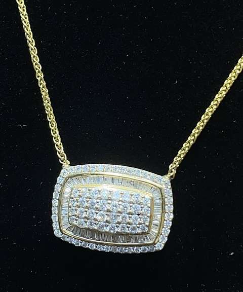 BAGUETTE AND ROUND DIAMOND RECTANGLE PENDANT NECKLACE IN 14K YELLOW GOLD (3.50 c.t. t.w.)