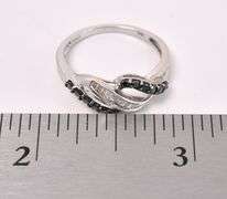 Elegant Black Diamond Ring In Yellow Gold