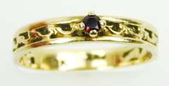 Vintage 10K Garnet Band, Size 5.5