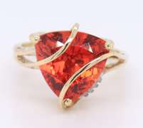 Wonderful Yellow gold Trillion Orange Sapphire and Diamond Fancy Ring