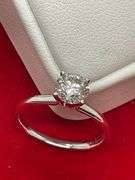 CERTIFIED BRAND NEW 14K WHITE GOLD AND DIAMOND SOLITAIRE RING. 0.96 CARAT