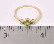 Elegant Peridot Gem Ring In Yellow Gold