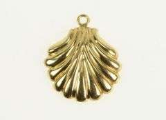 14K Yellow Gold 3D Scallop Sea Shell Ocean Motif Charm/Pendant