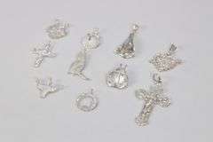 Sterling Silver Vintage Pendant Assortment Various Sizes & Styles (10 Pendant Lot)