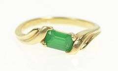 14K Yellow Gold Syn. Emerald Vintage Classic Bypass Ring